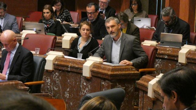 Urralburu: Son presupuestos hechos para los que más dinero tienen en esta Región - 1, Foto 1