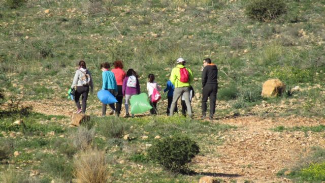 Más de 200 personas participaron en la XVI Jornada de Información, Sensibilización y Limpieza del Cabezo Gordo. - 1, Foto 1