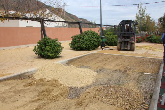 Mejoras del rea de juegos infantiles del jardn Miguel de Cervantes, Foto 4