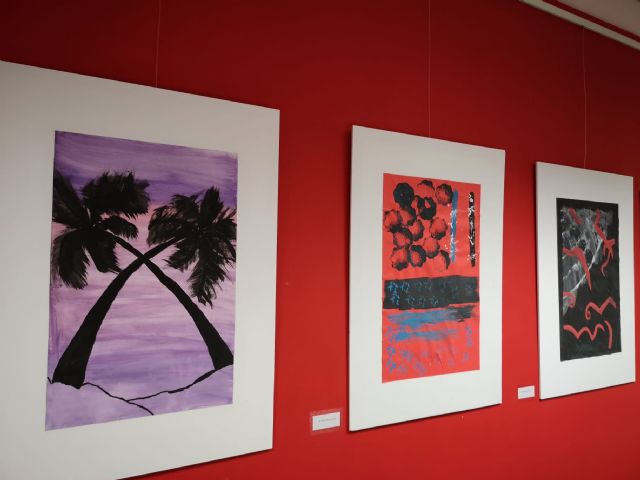 Alumnos del programa de Cualificación Profesional exponen sus trabajos creativos en la muestra Expres-Arte - 2, Foto 2