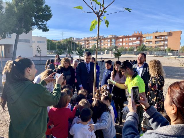 Más de 20.000 escolares de un centenar de colegios dispondrán de nuevos espacios de sombra gracias al Plan Foresta 2030 - 2, Foto 2