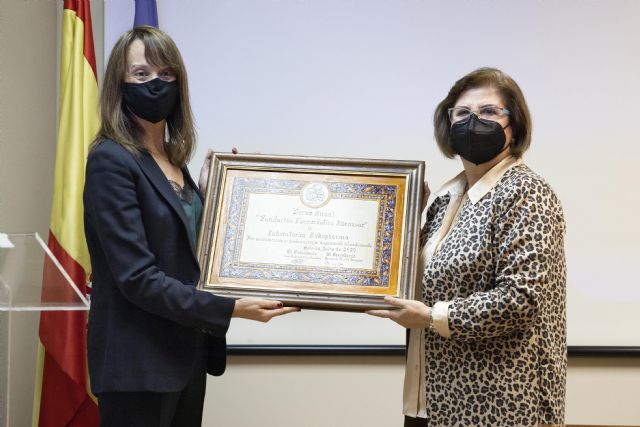 Arkopharma Laboratorios recibe el premio de la Fundación Avenzoar al mejor laboratorio - 1, Foto 1