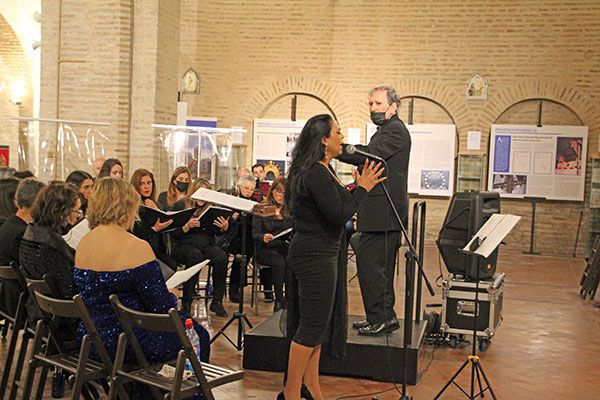En Iglesia de Santa Marina se celebró el concierto de las Glorias de Sevilla por el consejo de cofradías hispalense - 2, Foto 2