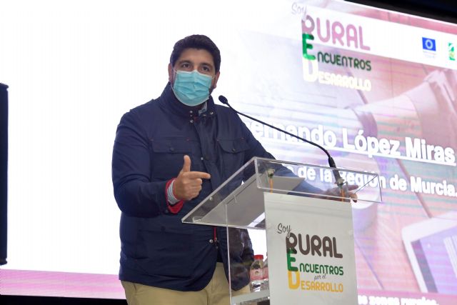 López Miras destaca la importancia de los Grupos de Acción Local para el fomento y la igualdad en el medio rural - 2, Foto 2