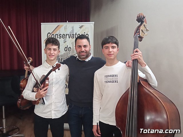 Dos jóvenes totaneros en la Orquesta de Aspirantes de la Región de Murcia, Foto 1