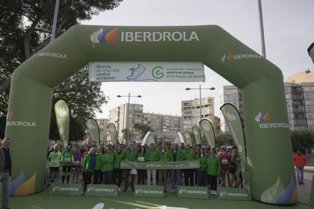 ´Murcia en Marcha Contra el Cáncer´ llena de nuevo las calles de la ciudad de color verde - 1, Foto 1