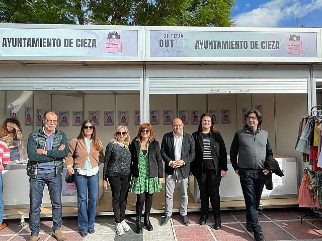 Rebajas de hasta el 80% en la XII Feria Outlet de Cieza - 1, Foto 1