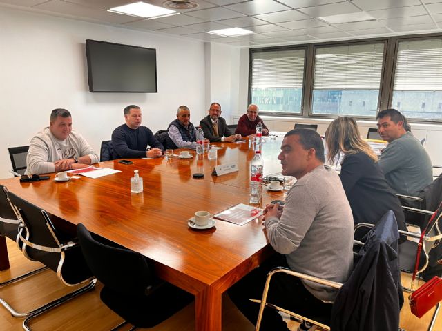 El Sindicato de Trabajadores exige un marco regulatorio estable para el sector del refino - 2, Foto 2