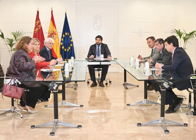 La Abogacía se reúne con el presidente de  Murcia para buscar soluciones a la situación de la Justicia en la región - 1, Foto 1