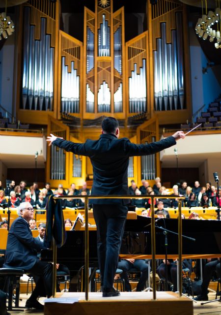 La orquesta sinfónica carlos cruz diez transforma el capitol de madrid en un puente entre venezuela y españa en un concierto solidario - 2, Foto 2