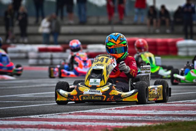 Pablo Segura, la joya del karting lorquino, dará luz al inicio de la Navidad - 1, Foto 1
