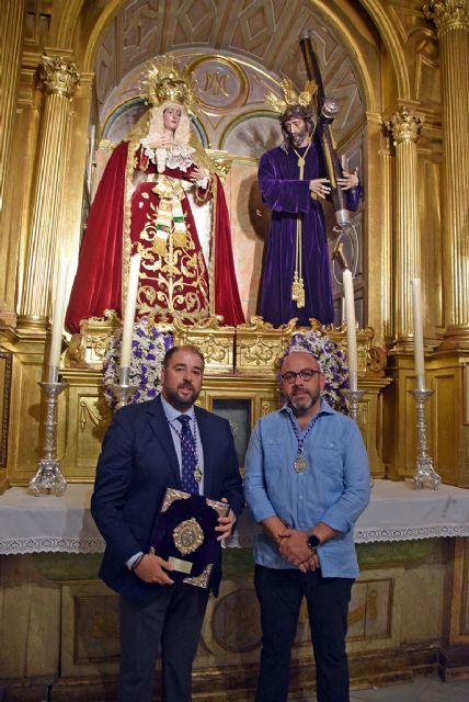 Un corazón cofrade sobre el atril, Miguel Freire, pregonero de la Esperanza 2025 - 1, Foto 1