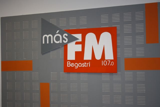 Un programa de Más FM, la recogida solidaria de juguetes y el Taller de Pequeños Animeros, continúan, mañana miércoles, con las actividades de Navidad - 1, Foto 1