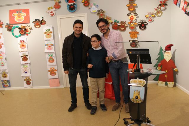 Entregados los premios del concurso navideño de dibujo y postales - 4, Foto 4