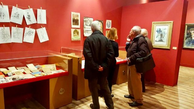 El Museo Arqueológico de Murcia acoge esta semana las últimas visitas a la exposición 'En torno al Quijote. Un clásico contemporáneo' - 1, Foto 1