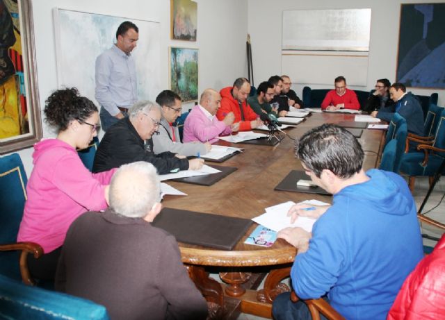 El Ayuntamiento suscribe convenios para la promoción del deporte base y la organización de carreras populares - 1, Foto 1