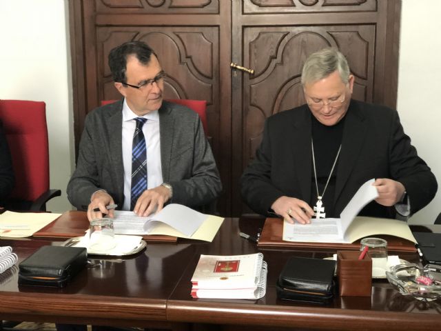 El Ayuntamiento y Cáritas se unen para prestar ayuda humanitaria a las víctimas del tifón de Filipinas - 1, Foto 1