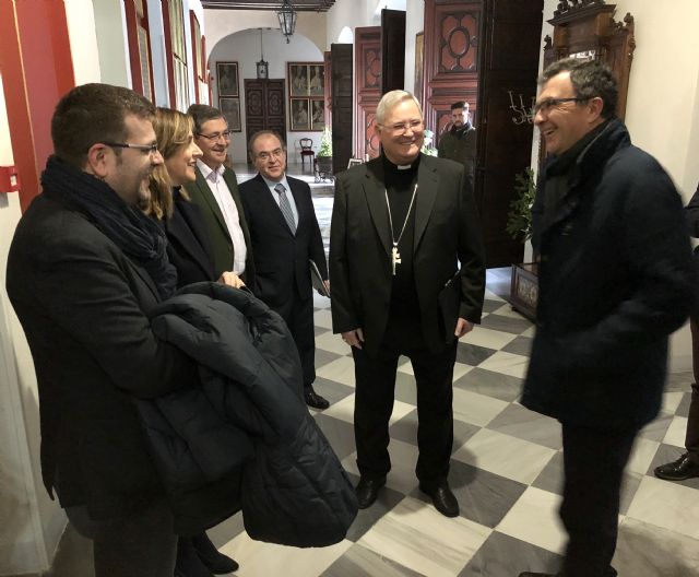 El Ayuntamiento y Cáritas se unen para prestar ayuda humanitaria a las víctimas del tifón de Filipinas - 2, Foto 2