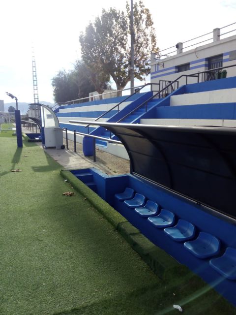 El Ayuntamiento invierte más de 9.000 euros en mejorar las instalaciones del Campo Municipal de Fútbol de Los Tollos en La Hoya - 1, Foto 1