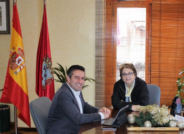 El alcalde recibe a la presidenta del Comedor Social Beata Piedad, tras su nueva elección días pasados - 1, Foto 1