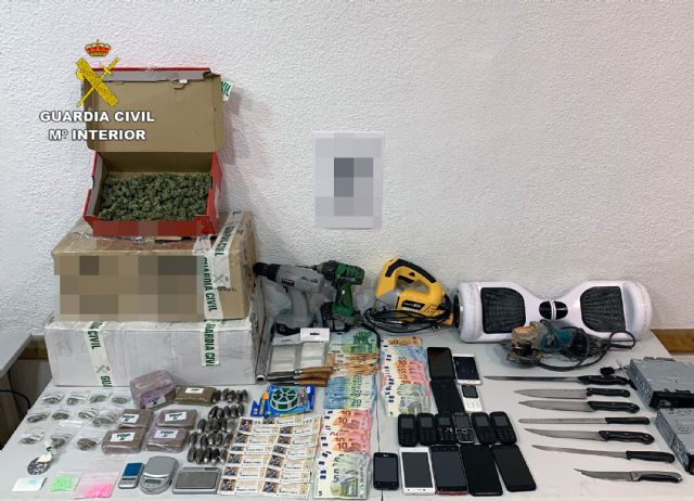 La Guardia Civil desmantela un activo punto de venta de drogas en Beniel - 2, Foto 2
