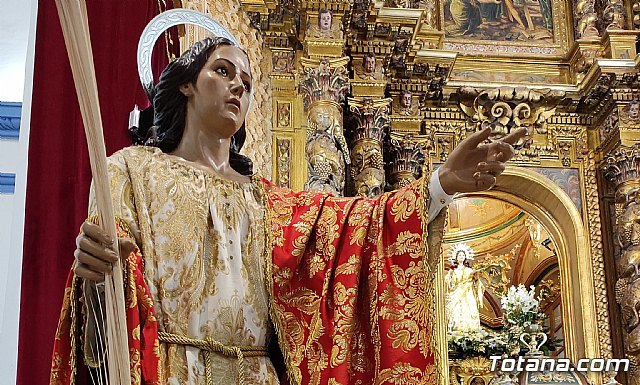 La Hdad. de San Juan Evangelista celebra esta tarde una Eucaristía coincidiendo con el día de su onomástica, Foto 1