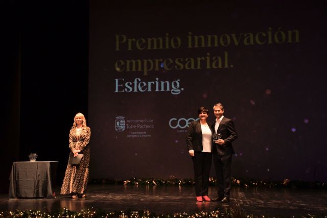 La Gala del Comercio 2022 congregó a los comerciantes de Torre Pacheco en el CAES - 2, Foto 2