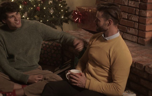 El cantante mexicano Leandro Aceves presenta su vídeo navideño Para Estar Unidos - 1, Foto 1