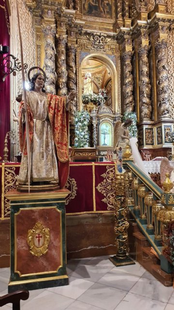 La Hdad. de San Juan Evangelista celebra esta tarde una Eucaristía en honor a su titular, Foto 2