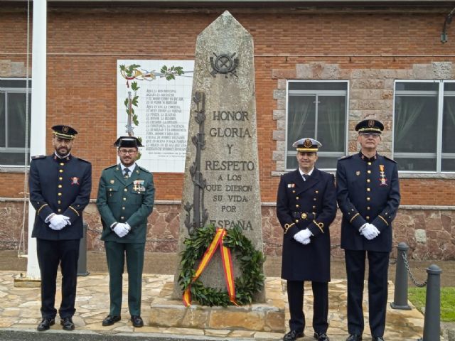 Una representación nacional de la Orden Cívico Militar de los Reales Tercios de España, Italia y Flandes homenajea con ofrenda floral a la Patrona de España y de ORT La Virgen de la Inmaculada Concepción - 1, Foto 1