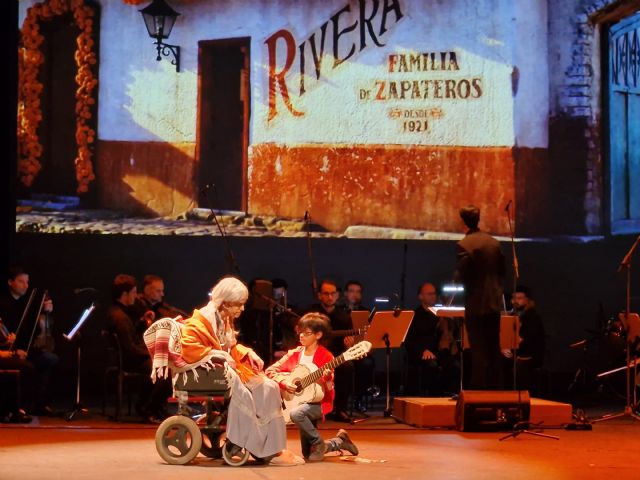 La Sinfónica de la UCAM llenó el Víctor Villegas con el espectáculo benéfico ´Coco´ - 2, Foto 2