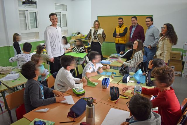 76 menores, cuatro de ellos con necesidades educativas especiales, disfrutan de la escuela de Navidad - 1, Foto 1