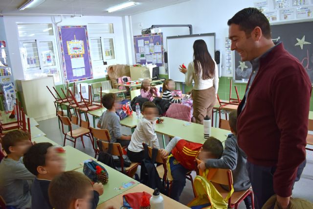 76 menores, cuatro de ellos con necesidades educativas especiales, disfrutan de la escuela de Navidad - 2, Foto 2