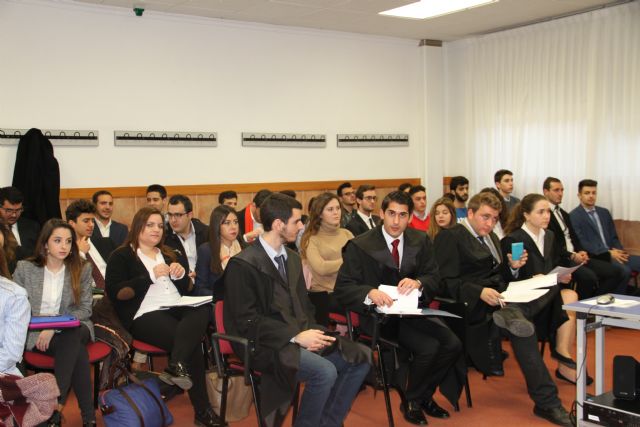 Alumnos de Derecho de la UCAM representan uno de los grandes juicios de la humanidad, los procesos de Nuremberg - 2, Foto 2