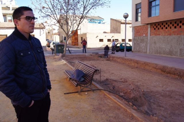 Construyen un parque en Triptolemos, el primer espacio verde y recreativo para niños en esta zona del casco urbano, Foto 9