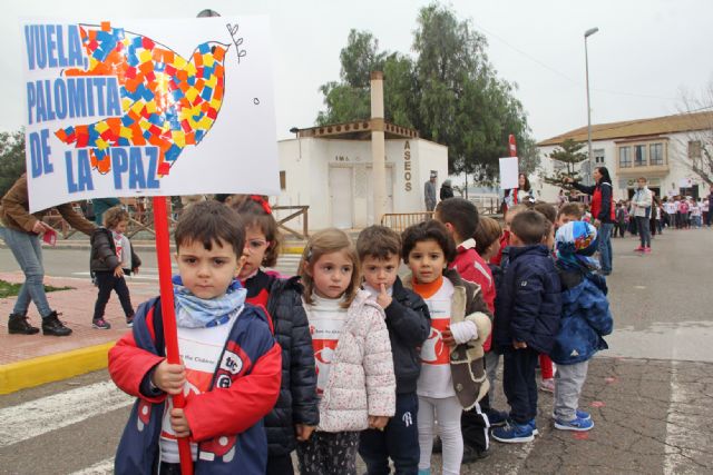Alumnos del colegio Purísima Concepción suman kilómetros solidarios para la ONG Save the Children - 1, Foto 1