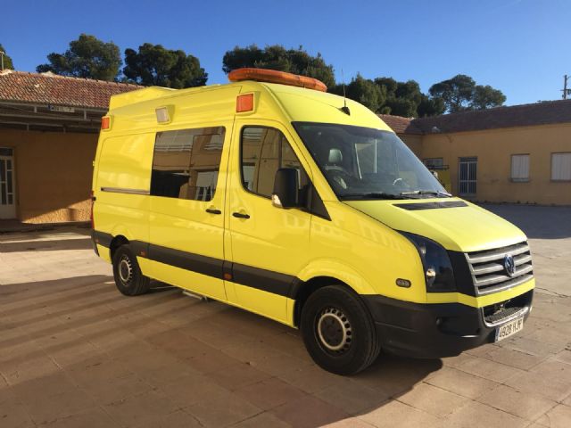 Recepcionan el nuevo vehículo para emergencias sanitarias Ambulancia tipo UVI móvil para el Ayuntamiento de Totana, Foto 2