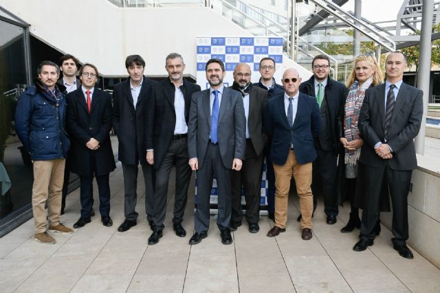 Urralburu y Esteban Palazón, responsables de finanzas de Podemos,  han analizado con Murcia Sociedad Civil las elecciones 2019 y los retos económicos para la legislatura - 1, Foto 1