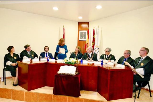 La alcaldesa asistió al acto togado del Colegio de Procuradores de Cartagena - 1, Foto 1