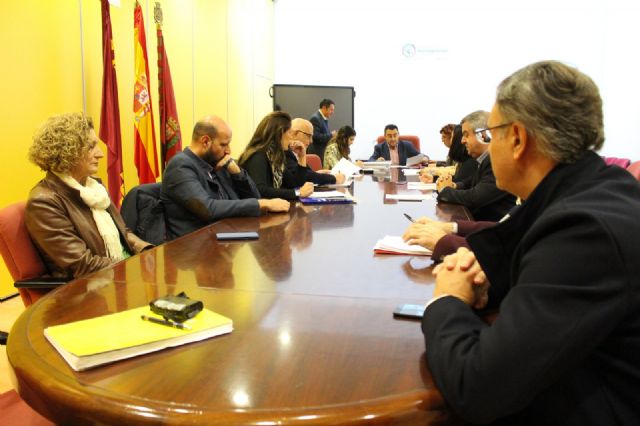 Cs vota contra la ordenanza de taxi por la falta de respaldo social y acusa a MC y PSOE de ningunear al sector desde 2015 - 1, Foto 1