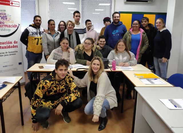 15 jóvenes se forman en Las Torres de Cotillas en operaciones auxiliares de almacenaje - 3, Foto 3