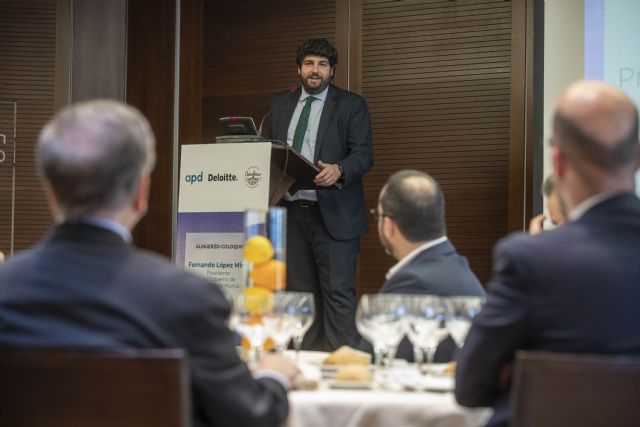 El presidente López Miras participa en el coloquio organizado por la Asociación para el Progreso de la Dirección - 2, Foto 2