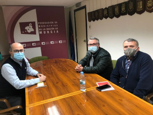 UGT Servicios Públicos propone a la FMRM la creación de unas bases unificadas para todos los municipios en el desarrollo de Ley 20/21, para la reducción de la temporalidad en la administraciones públicas - 1, Foto 1