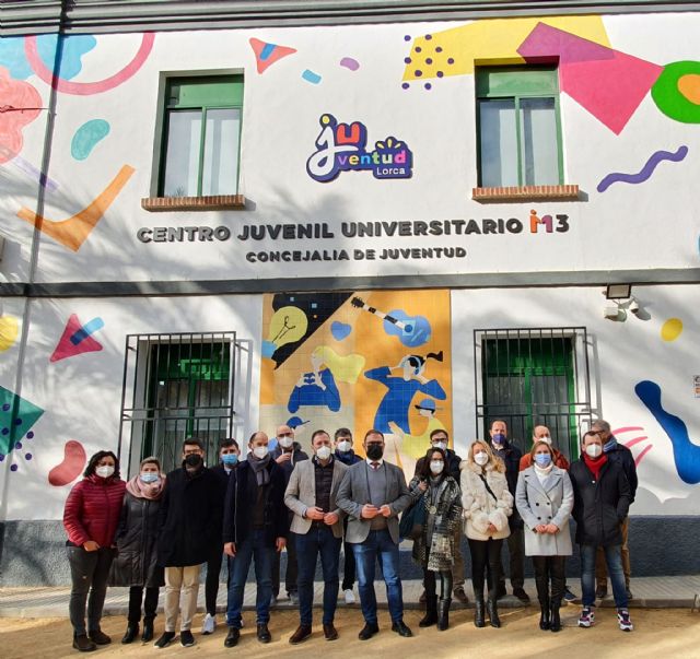 El alcalde de Lorca inaugura un Centro Juvenil Universitario M13 completamente renovado para ofrecer más espacios de ocio y más servicios a los jóvenes del municipio - 1, Foto 1