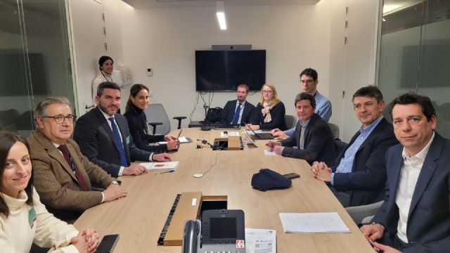 La Comunidad expone en Europa la relevancia de los aceites esenciales del limón y plantas aromáticas ante la futura normativa comunitaria - 1, Foto 1