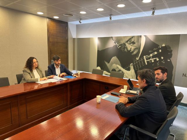 El PP pide a PSOE, Vox y Podemos 