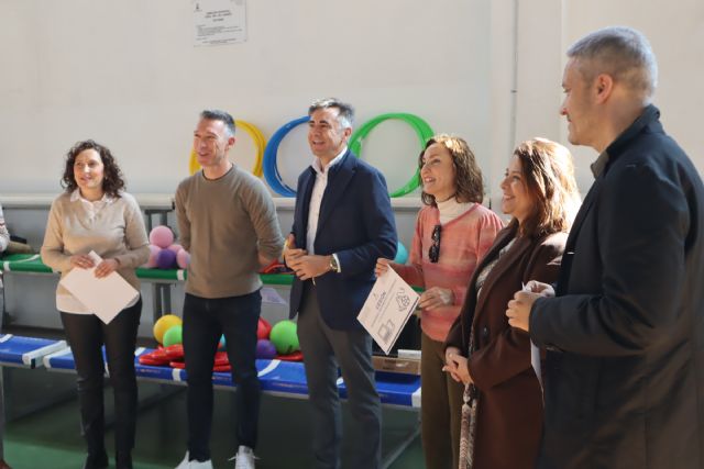 Educación dota de material informático y deportivo a los colegios de la localidad - 2, Foto 2