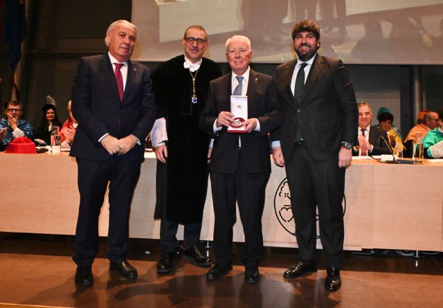 L�pez Miras subraya el 