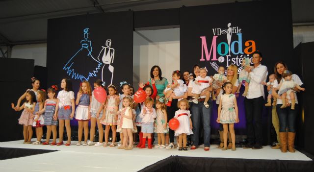 El V Desfile de Moda y Estética muestra las tendencias primacera-verano - 1, Foto 1