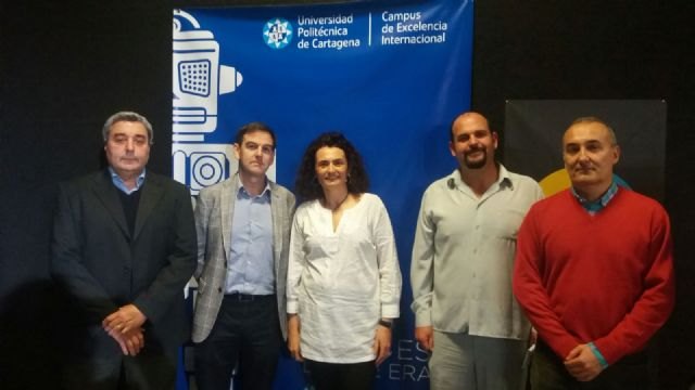 Profesionales del hospital Santa Lucía analizan  propuestas de investigadores para mejorar la atención sanitaria en Cartagena - 1, Foto 1